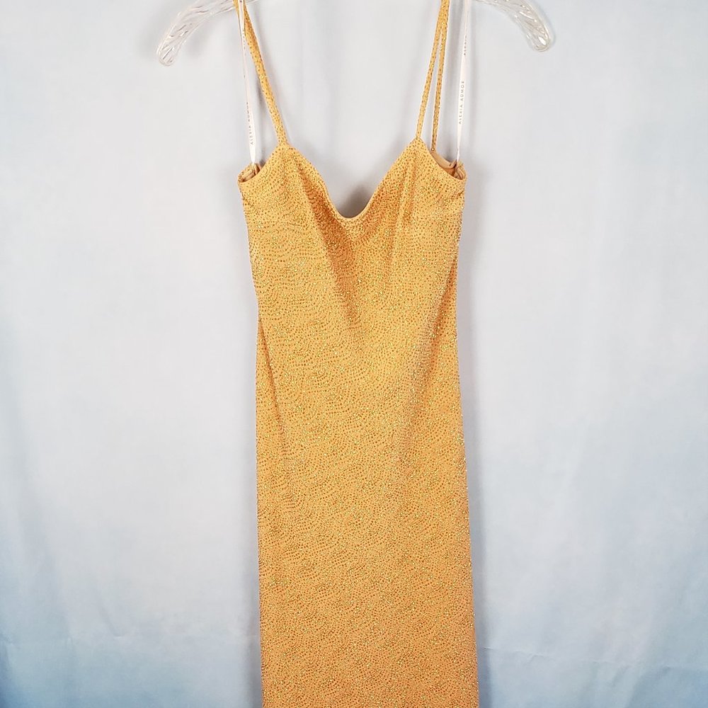 GORGEOUS GOLD SEQUENCED DRESS- Feel like and look like a QUEEN